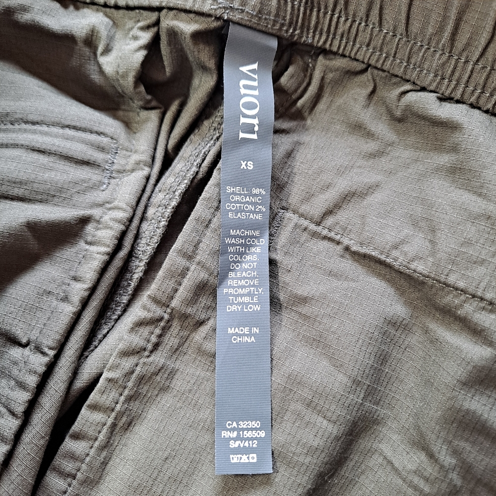 Vuori Green Ripstop Pants NWOT - Picture 4 of 13